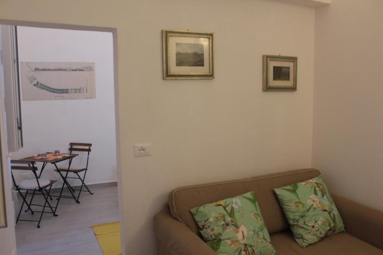 Family And Friends Studio Florence Ngoại thất bức ảnh