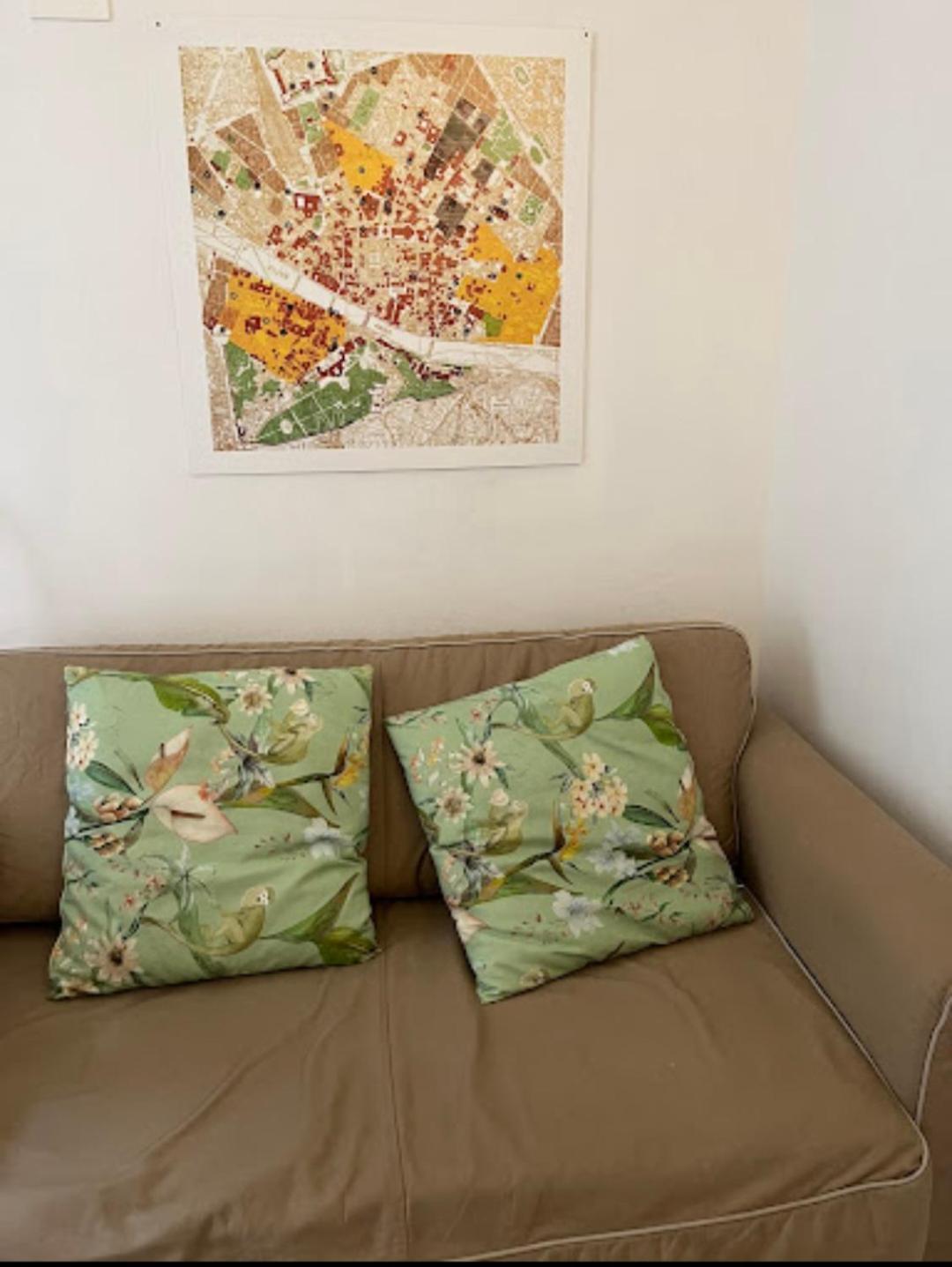 Family And Friends Studio Florence Ngoại thất bức ảnh
